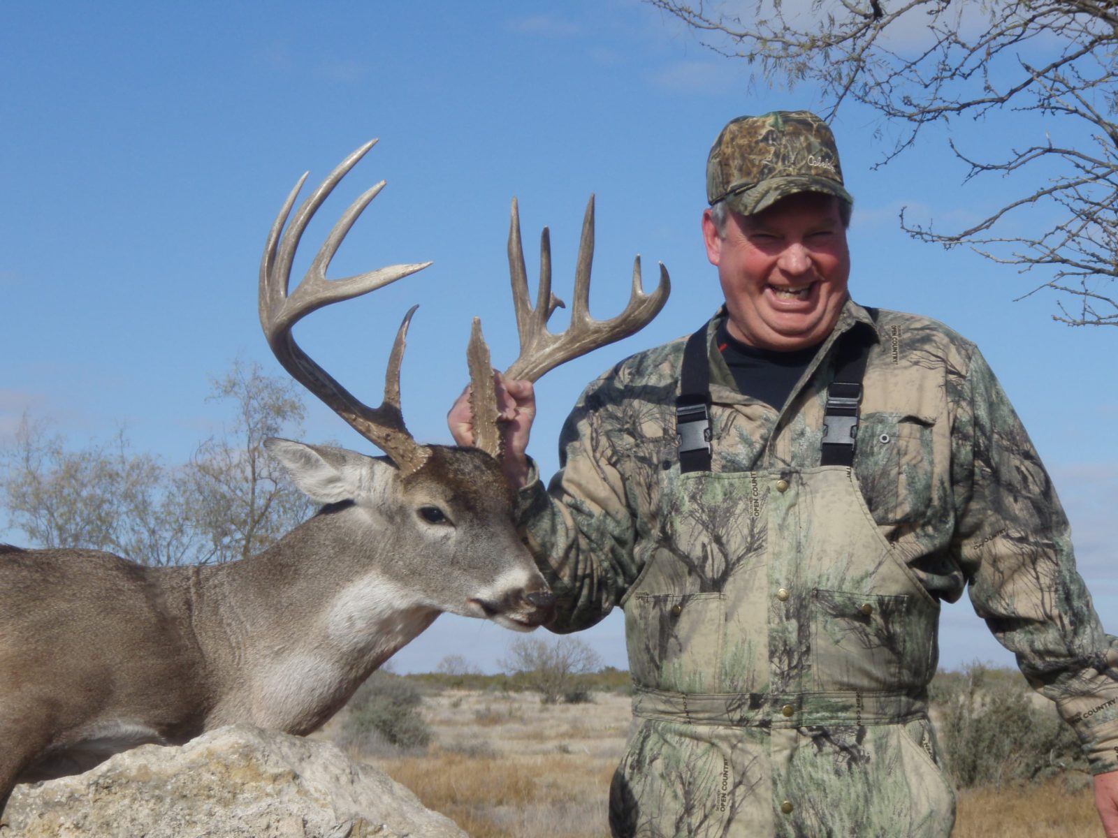 Guided Deer Hunts in TexasBar None Hunts